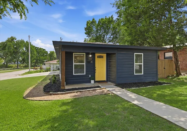 Photo 2 of Sale Pending at 358 Birch St, Lewisville, TX 75057 | MLS# 21333219 | Listing updated on 2026-07-27
