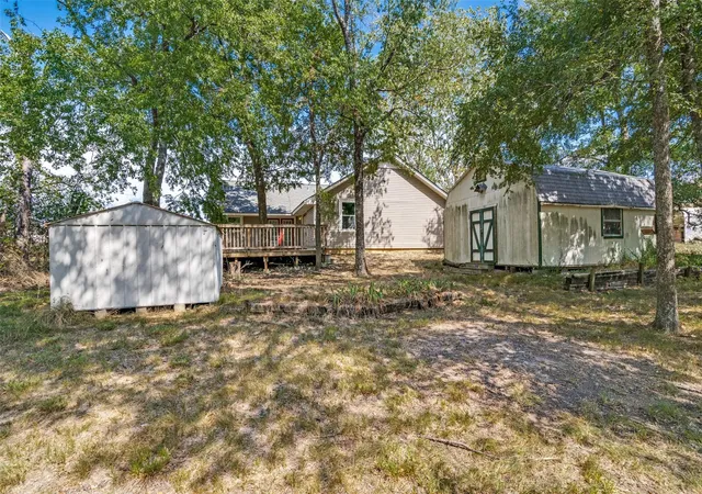 Photo 4 of Single family home for sale at 320 Egret Cir, Point, TX 75472 | MLS# 21333230 | Listing updated on 2026-07-17