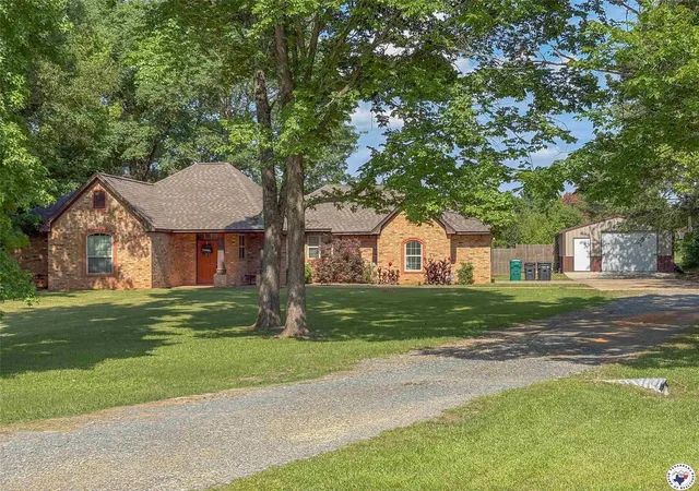 Single family home for sale at 1408 N Fm 2148, Texarkana, TX 75501 | MLS# 21333318