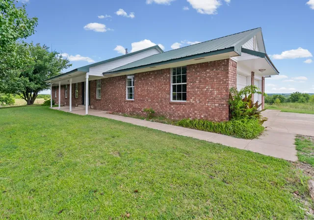 Photo 4 of Single family home for sale at 2271 Fm 2949 N, Cooper, TX 75432 | MLS# 21324680 | Listing updated on 2026-09-20