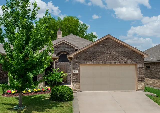 Photo 1 of Single family home for sale at 11156 Hawks Landing Rd, Haslet, TX 76052 | MLS# 21308126 | Listing updated on 2026-09-03