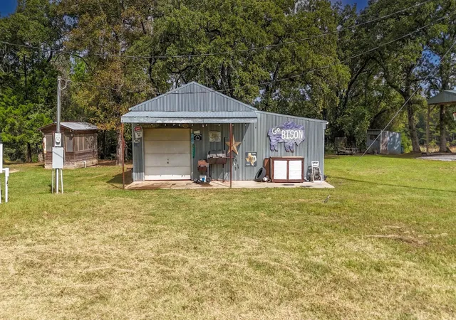 Photo 4 of Manufactured home for sale at 9759 Cr 316, Buffalo, TX 75831 | MLS# 21333435 | Listing updated on 2026-08-25