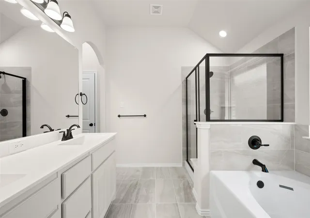 4th image of 2825 Holstein Dr, Midlothian, TX 76065 | MLS# 21333474