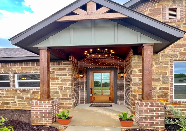 Photo 3 of Single family home for sale at 416 Stirrup Ranch Rd, Trinidad, TX 75163 | MLS# 21332313 | Listing updated on 2026-10-04