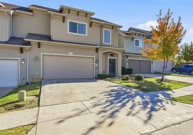 Townhouse for sale at 4222 Nia Dr, Irving, TX 75038 | MLS# 21331992