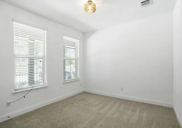 Photo 4 of Townhouse for sale at 7822 Bayside Dr, Rowlett, TX 75088 | MLS# 21333427 | Listing updated on 2026-09-02