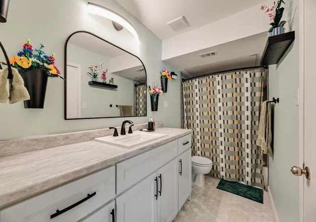 Photo 1 of Condo for sale at 4273 Madera Rd #4, Irving, TX 75038 | MLS# 21332830 | Listing updated on 2026-08-21