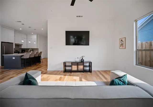 Photo 4 of Single family home for sale at 1350 Strickland St, Dallas, TX 75216 | MLS# 21333699 | Listing updated on 2026-07-26