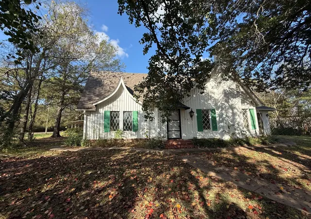 Single family home for sale at 100 Smith St, Naples, TX 75568 | MLS# 21333705