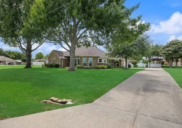 3rd image of 14102 Stanley Ln, Forney, TX 75126 | MLS# 21332612