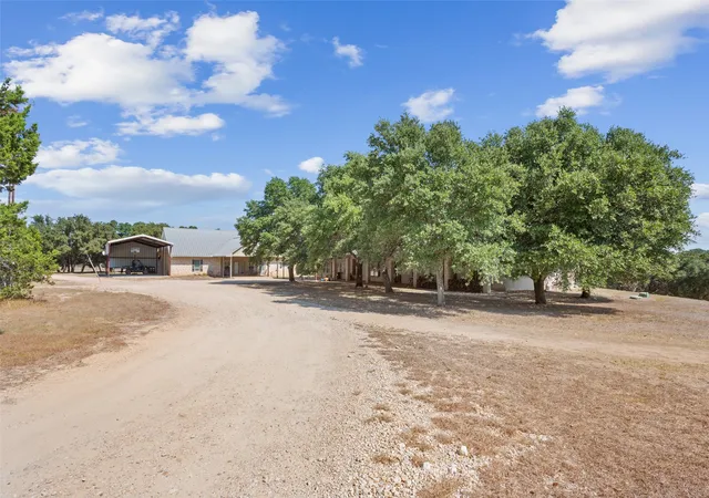 Photo 3 of Single family home for sale at 564 Sam Bass Rd, Mc Gregor, TX 76657 | MLS# 21333709 | Listing updated on 2026-07-17