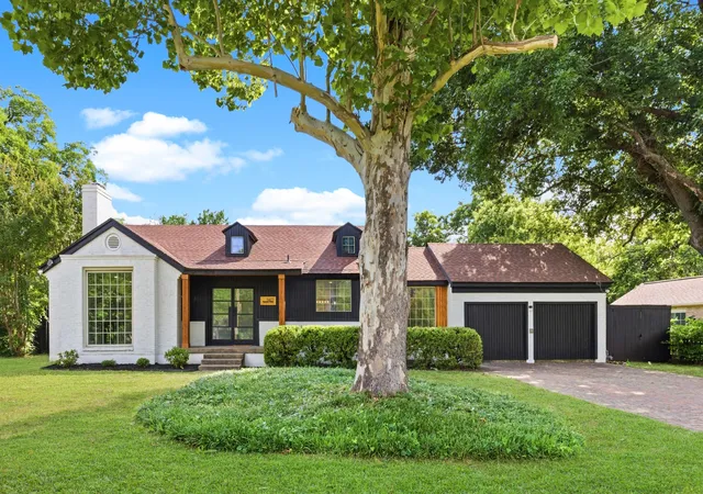 Photo 1 of Single family home for sale at 1407 Tranquilla Dr, Dallas, TX 75218 | MLS# 21333737 | Listing updated on 2026-08-27