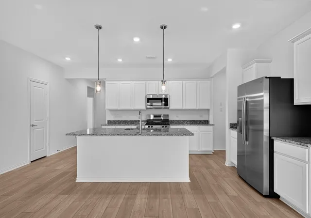 Photo 2 of Sale Pending at 2336 Buffalo Bayou Wy, Crandall, TX 75114 | MLS# 21318806 | Listing updated on 2026-09-02