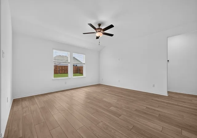 Photo 3 of Sale Pending at 2336 Buffalo Bayou Wy, Crandall, TX 75114 | MLS# 21318806 | Listing updated on 2026-09-02
