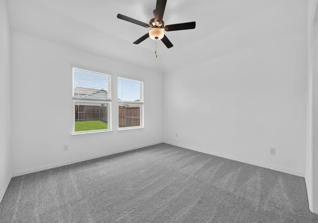 Photo 4 of Sale Pending at 2336 Buffalo Bayou Wy, Crandall, TX 75114 | MLS# 21318806 | Listing updated on 2026-09-02