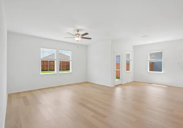 Photo 3 of Single family home for sale at 2334 Buffalo Bayou Wy, Crandall, TX 75114 | MLS# 21318767 | Listing updated on 2026-10-04