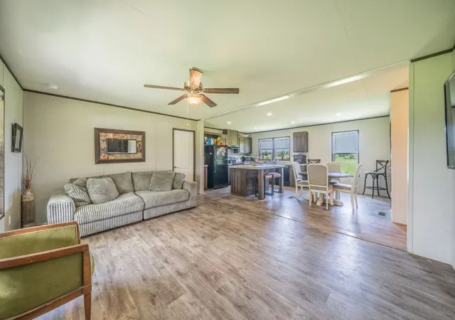 Photo 2 of Manufactured home for sale at 460 County Road 1260, Savoy, TX 75479 | MLS# 21332068 | Listing updated on 2026-08-26