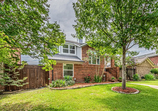 Photo 2 of Single family home for sale at 2903 Golden Gate Ct, Carrollton, TX 75007 | MLS# 21333744 | Listing updated on 2026-08-09