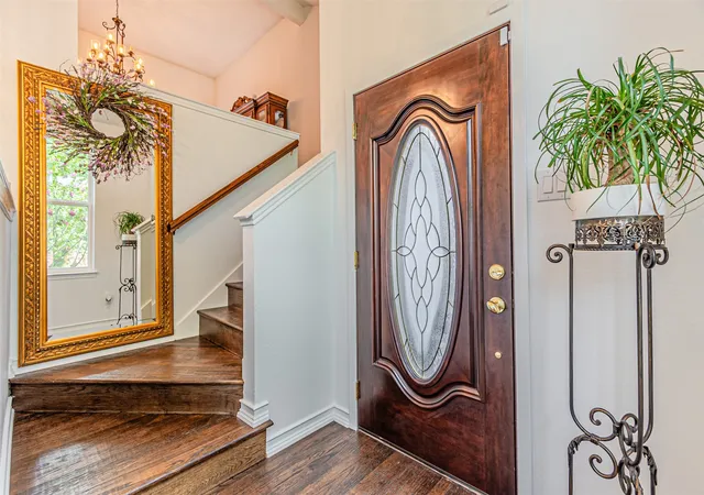 Photo 4 of Single family home for sale at 2903 Golden Gate Ct, Carrollton, TX 75007 | MLS# 21333744 | Listing updated on 2026-08-09