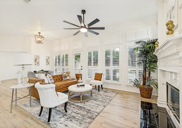 Photo 3 of Sale Pending at 301 Old York Rd, Irving, TX 75063 | MLS# 21333157 | Listing updated on 2026-08-18