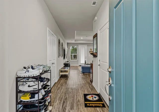 Photo 2 of Single family home for sale at 350 Preston Rd, Mabank, TX 75147 | MLS# 21330960 | Listing updated on 2026-09-03