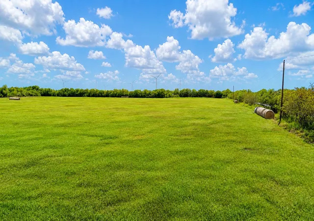 Homes for sale in Hubbard, TX | Tbd Hc 3352, Hubbard, TX 76648 | MLS# 21333792