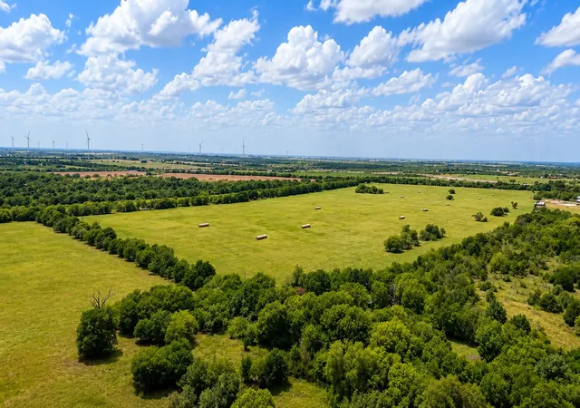 Photo 4 of Land for sale at Tbd Hc 3363/3352, Hubbard, TX 76648 | MLS# 21333750 | Listing updated on 2026-08-28
