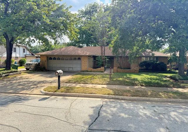 Photo 1 of Single family home for sale at 3409 Pecan Cir, Bedford, TX 76021 | MLS# 21333820 | Listing updated on 2026-07-25