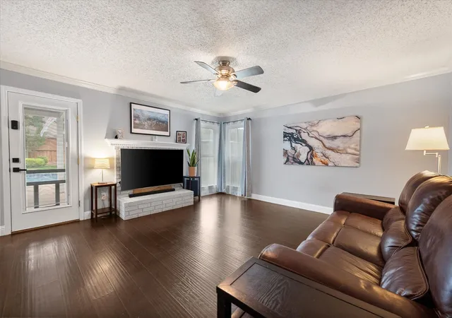 Photo 4 of Sale Pending at 7508 Los Padres Trl, Fort Worth, TX 76137 | MLS# 21330077 | Listing updated on 2026-08-22