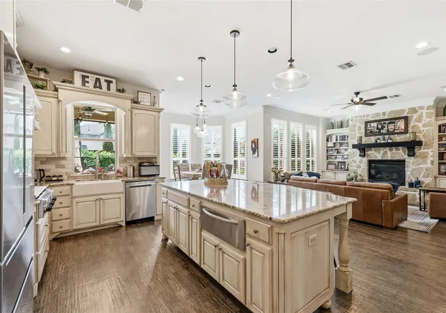 Photo 4 of Single family home for sale at 9031 Cedar Rdg, Lantana, TX 76226 | MLS# 21332422 | Listing updated on 2026-08-27