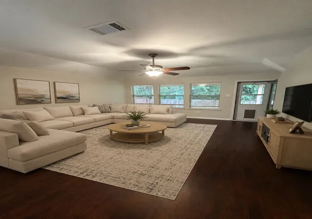 Photo 2 of Single family home for sale at 708 Creekside Dr, Little Elm, TX 75068 | MLS# 21333864 | Listing updated on 2026-08-25