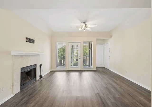 Photo 4 of Condo for sale at 3105 San Jacinto St #220, Dallas, TX 75204 | MLS# 21333901 | Listing updated on 2026-10-03