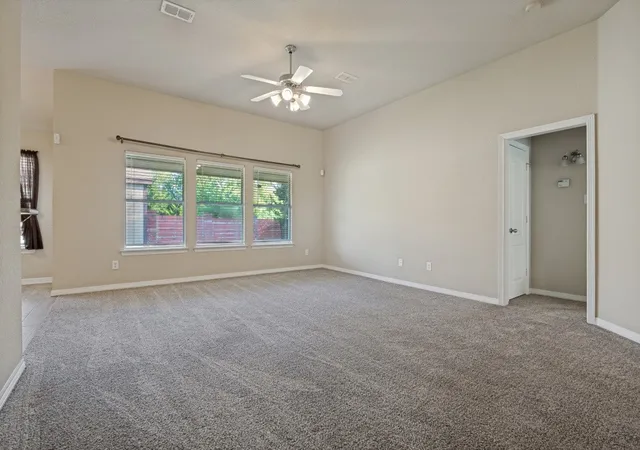 Photo 4 of Single family home for sale at 416 Fox Holw, Venus, TX 76084 | MLS# 21333910 | Listing updated on 2026-10-05