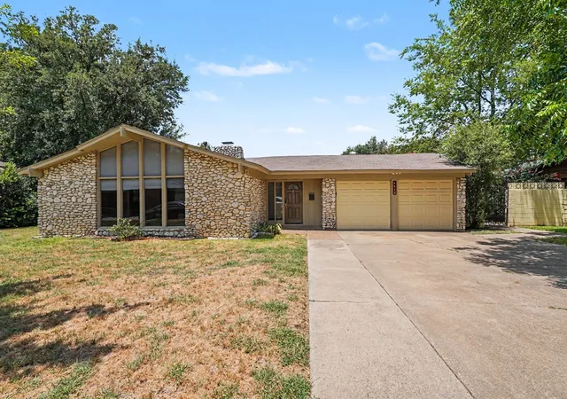Photo 1 of Single family home for sale at 4812 Harlan Ave, Fort Worth, TX 76132 | MLS# 21332816 | Listing updated on 2026-07-17