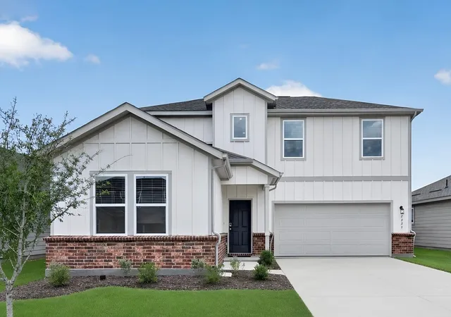 Photo 1 of Sale Pending at 2337 Buffalo Bayou Wy, Crandall, TX 75114 | MLS# 21333925 | Listing updated on 2026-07-23