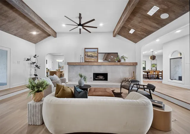 Photo 4 of Sale Pending at 3713 Granada Trl, Denton, TX 76205 | MLS# 21331593 | Listing updated on 2026-08-15