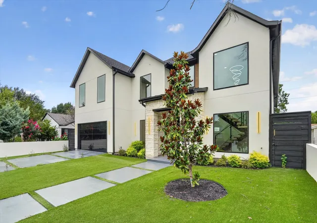 Photo 2 of Single family home for sale at 3819 Wemdon Dr, Dallas, TX 75220 | MLS# 21330977 | Listing updated on 2026-07-23