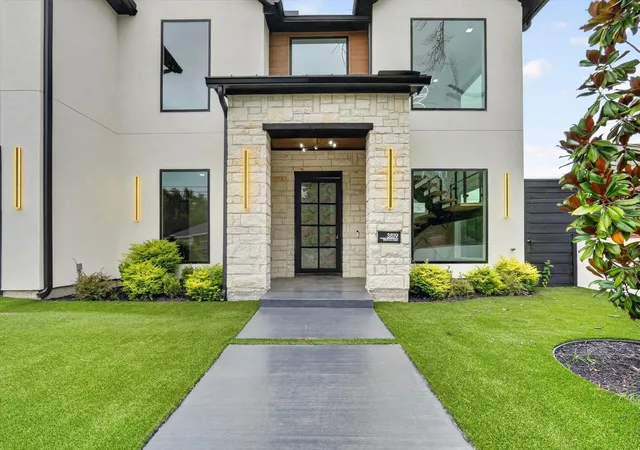 Photo 3 of Single family home for sale at 3819 Wemdon Dr, Dallas, TX 75220 | MLS# 21330977 | Listing updated on 2026-07-23