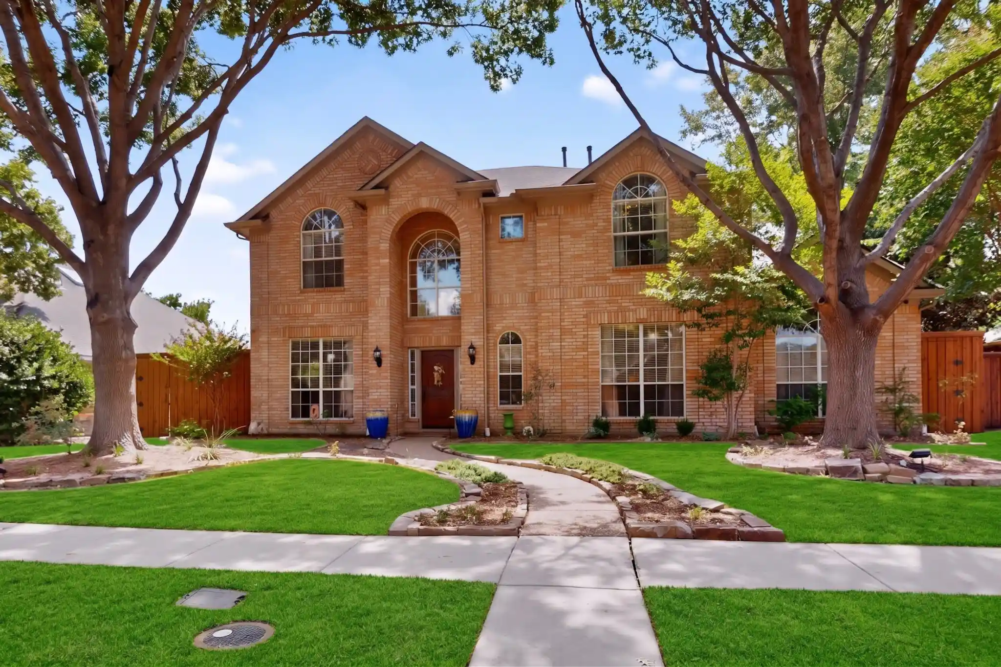 Photo 1 of Single family home for sale at 10215 Asheboro St, Frisco, TX 75035 | MLS# 21330667 | Listing updated on 2026-10-18