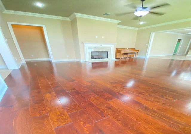 Photo 4 of Single family home for sale at 1144 Island Park Blvd, Shreveport, LA 71105 | MLS# 21333885 | Listing updated on 2026-07-19