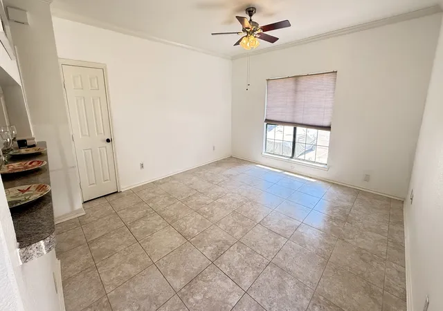 Listing Photo 4 - Condo for sale in building located at 226 Samuel Blvd, Coppell, TX 75019 - Unit #F1
