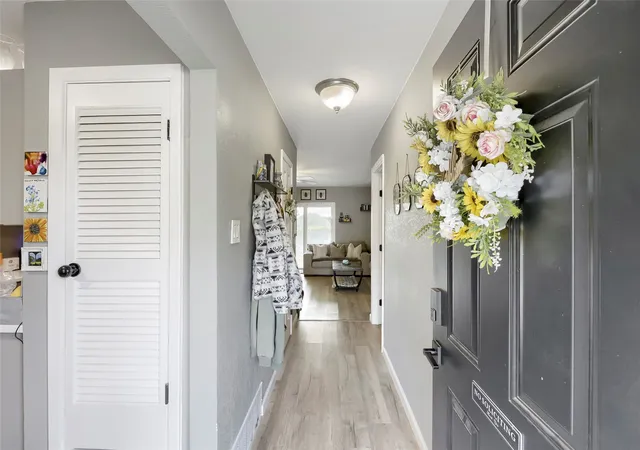 Photo 3 of Single family home for sale at 216 N Prairie View Rd, Crowley, TX 76036 | MLS# 21330941 | Listing updated on 2026-07-19