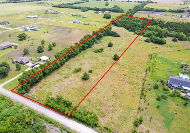 Photo 2 of Land for sale at 10843 E Line Rd, Trenton, TX 75490 | MLS# 21332754 | Listing updated on 2026-07-17