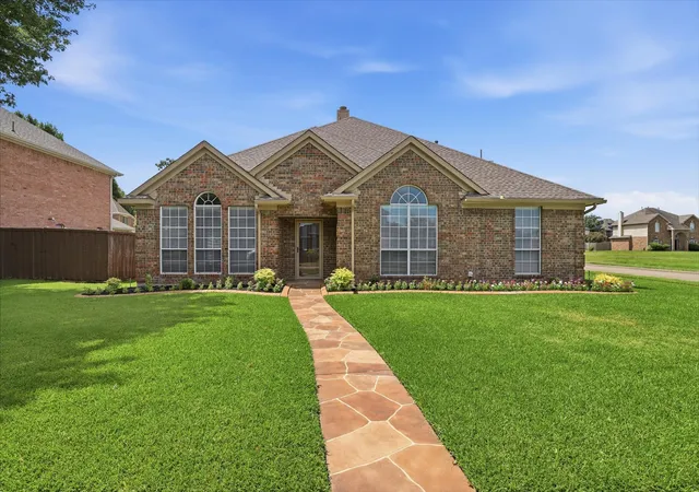 Homes for sale in Plano, TX | 4116 Christopher Wy, Plano, TX 75024 | MLS# 21331881