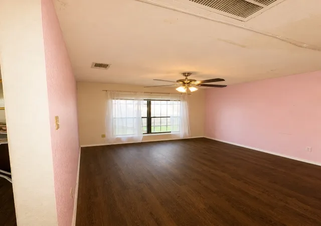 12th image of 1928 La Prada Pkwy, Mesquite, TX 75150 | MLS# 21334094