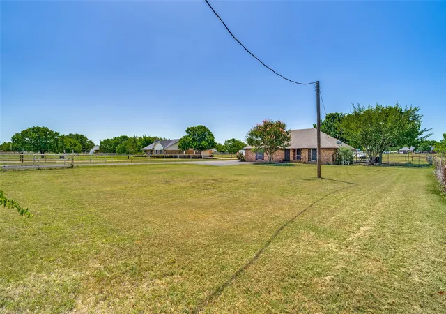 Homes for sale in Crowley, TX | 2705 County Road 920, Crowley, TX 76036 | MLS# 21329505