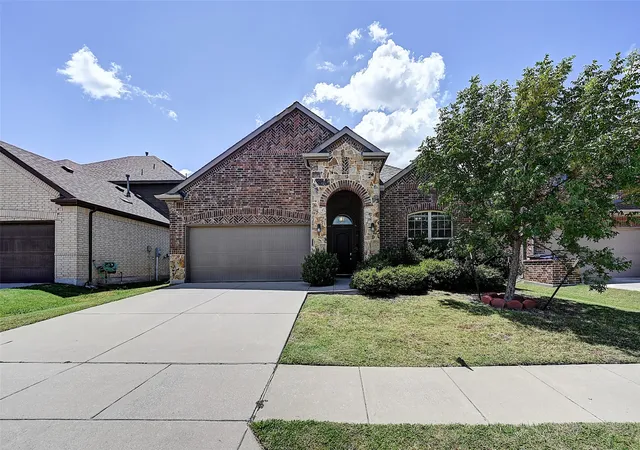 Photo 1 of Single family home for sale at 4016 Blessington Dr, Frisco, TX 75036 | MLS# 21328913 | Listing updated on 2026-08-03