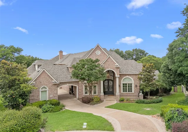 Photo 1 of Mansion for sale at 6605 Wood Hollow Ct, Plano, TX 75024 | MLS# 21332726 | Listing updated on 2026-07-23