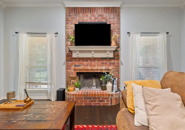Photo 3 of Single family home for sale at 10308 Eagle Mountain Dr, Waco, TX 76712 | MLS# 21334044 | Listing updated on 2026-08-28