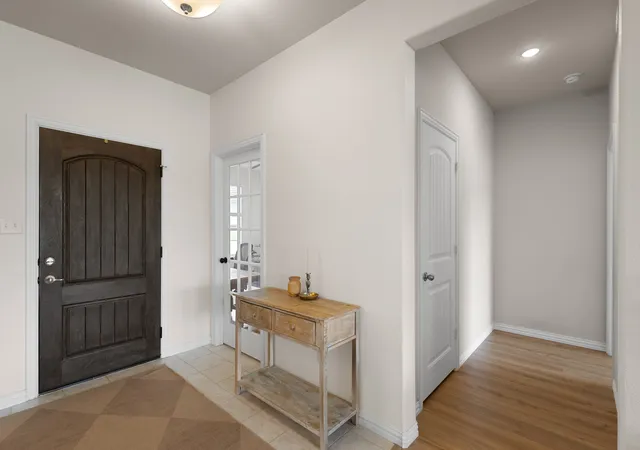 Photo 4 of Single family home for sale at 170 Spring Creek Cir, Paradise, TX 76073 | MLS# 21333208 | Listing updated on 2026-07-25